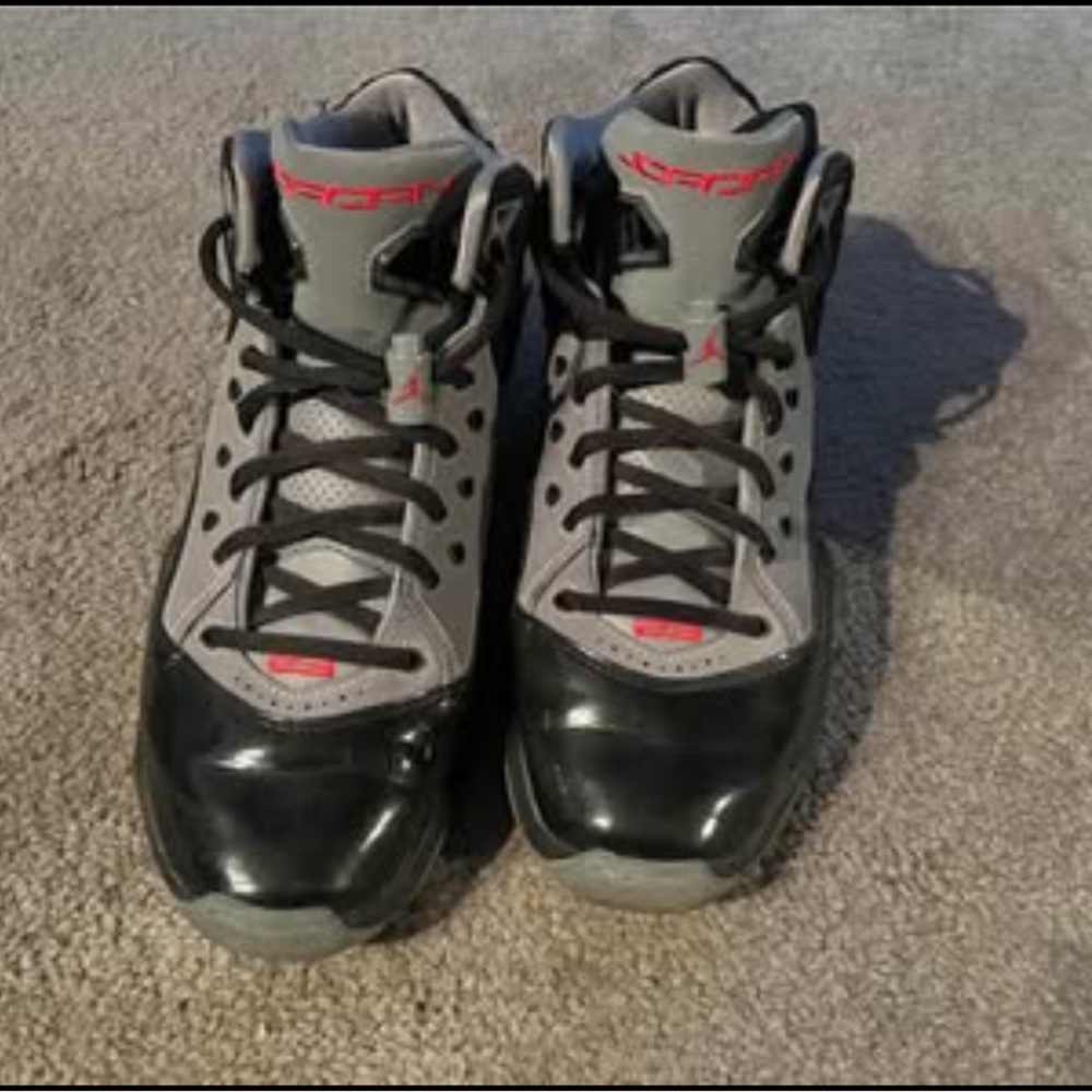 Air Jordan B'loyal retro black/gray university men's size 7.5 style CQ9449-001